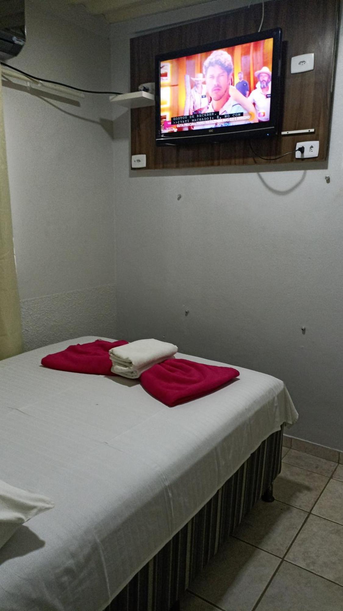 Hotel Entre Rios Paraíso do Tocantins Pokój zdjęcie